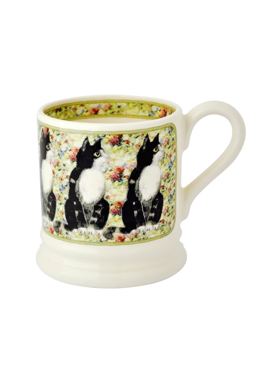 ½ pt Mug Black & White Cat